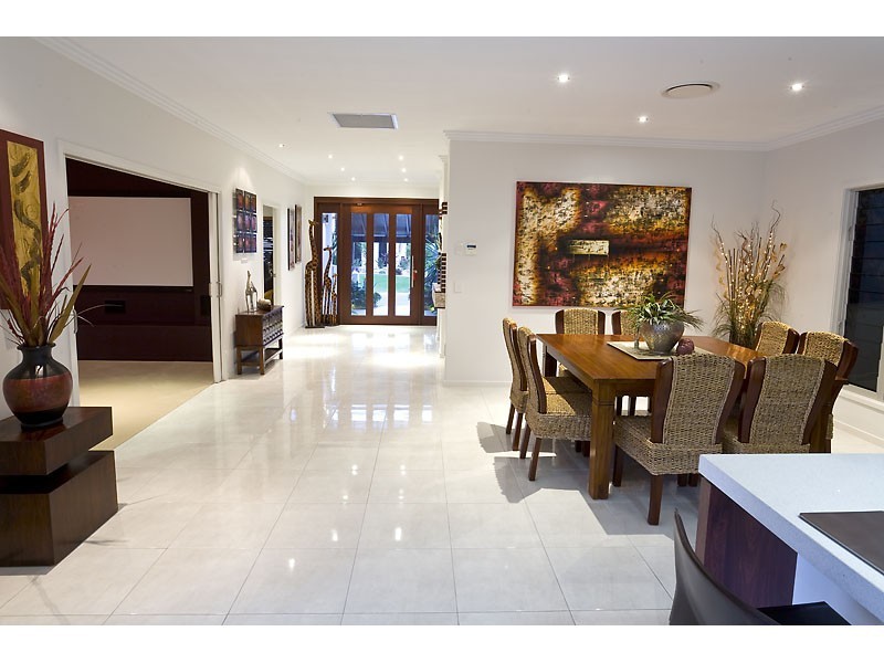 10 Cuba Court, Kawana Island QLD 4575