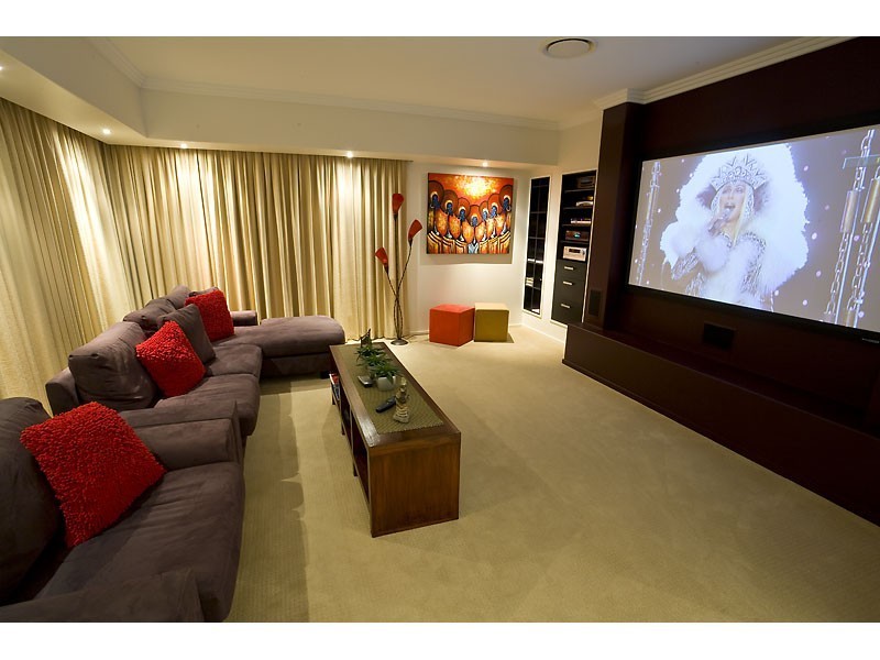 10 Cuba Court, Kawana Island QLD 4575