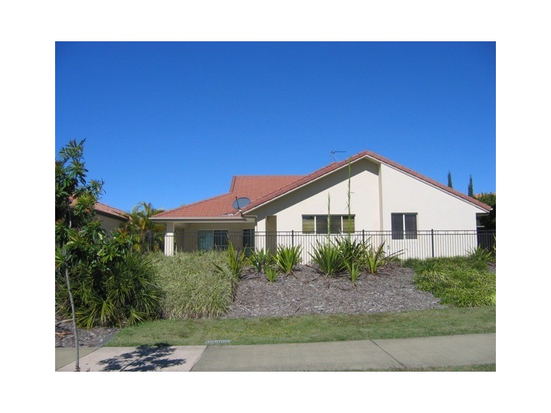 3 Majorca Place, Kawana Island QLD 4575