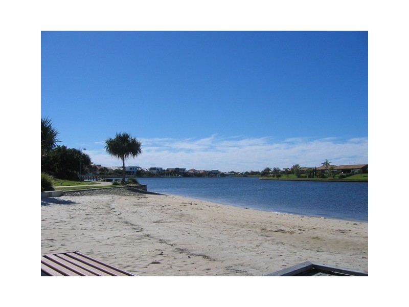 3 Majorca Place, Kawana Island QLD 4575