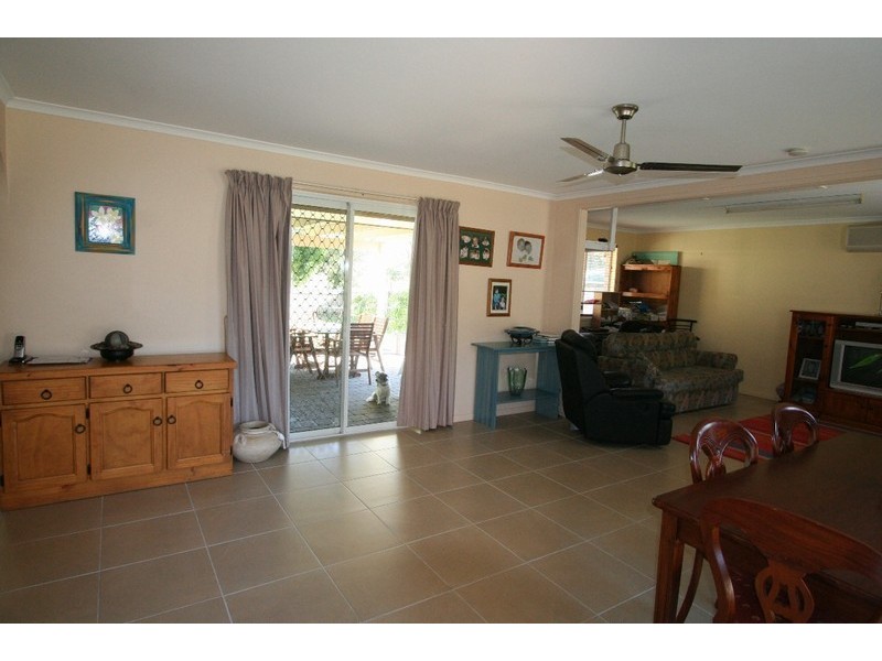 13 Bapaume Court, Aroona QLD 4551