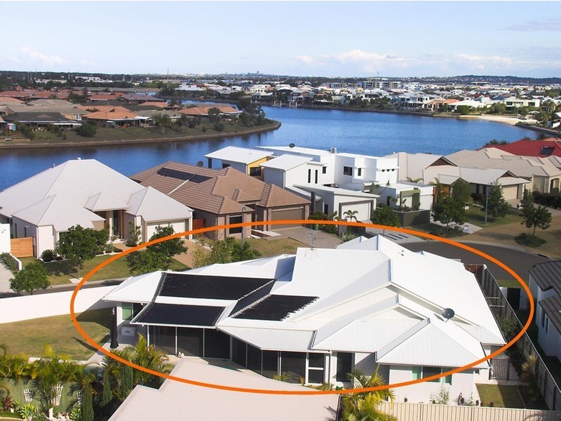 20 Dominica Place, Kawana Island QLD 4575