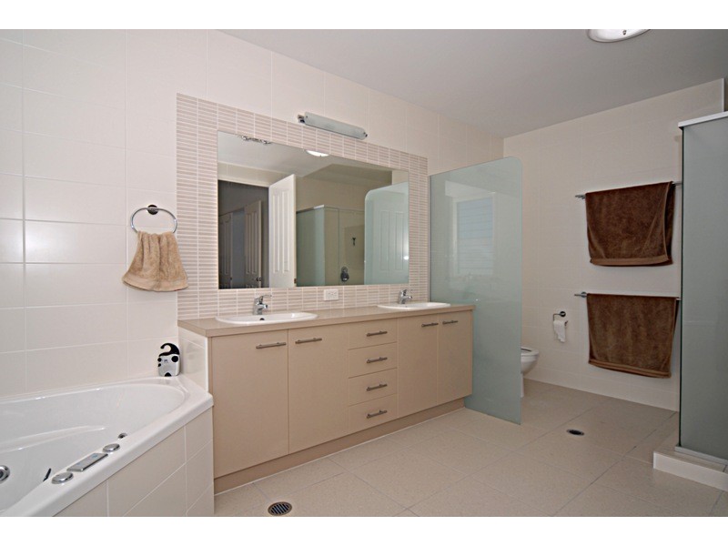 Pelican Waters QLD 4551