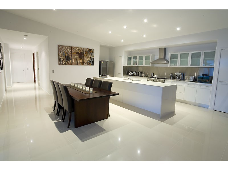 9 Cocos Court, Kawana Island QLD 4575