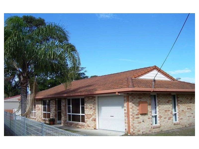 13 Crown Street, Currimundi QLD 4551