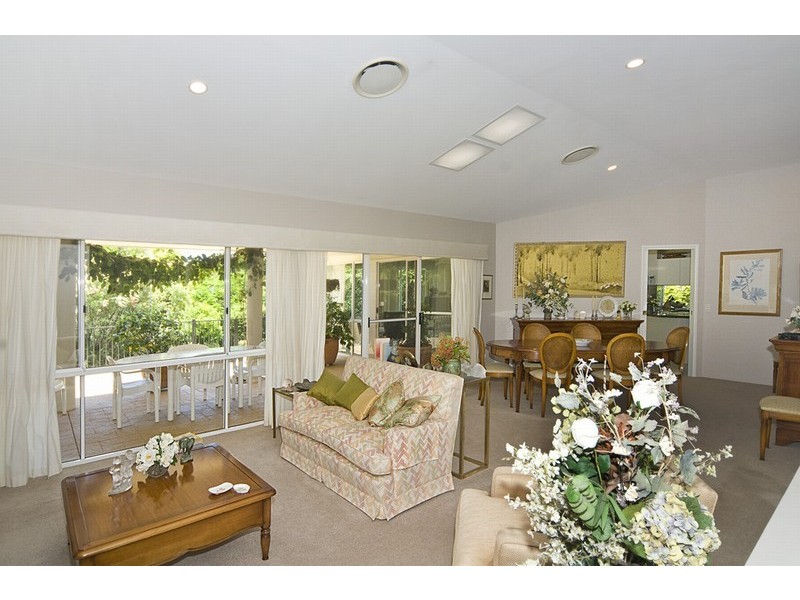 33 Pacific View Drive, Tinbeerwah QLD 4563