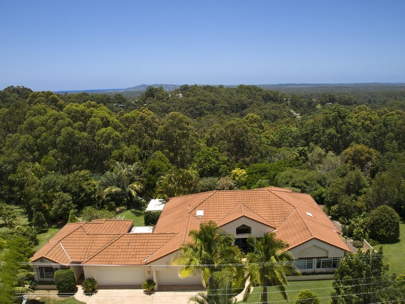 33 Pacific View Drive, Tinbeerwah QLD 4563