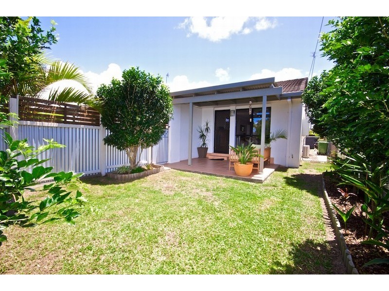 Warana QLD 4575
