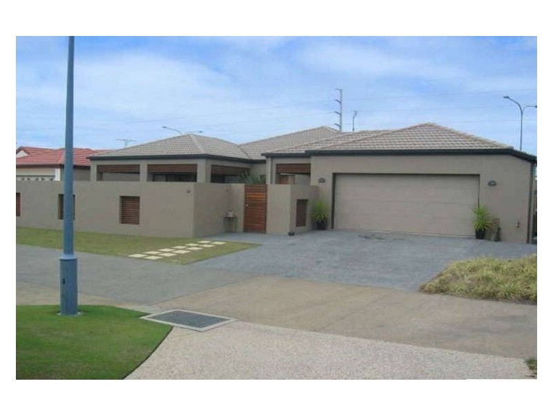 22 Mykonos Court, Kawana Island QLD 4575