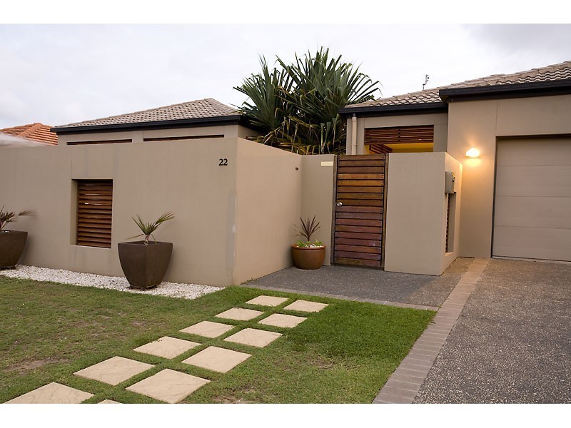 22 Mykonos Court, Kawana Island QLD 4575