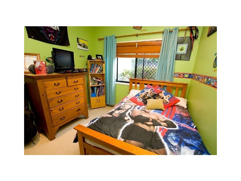 22 Mykonos Court, Kawana Island QLD 4575