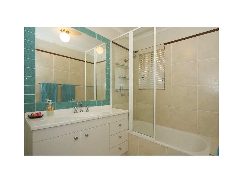 5 Naroon Crescent, Wurtulla QLD 4575