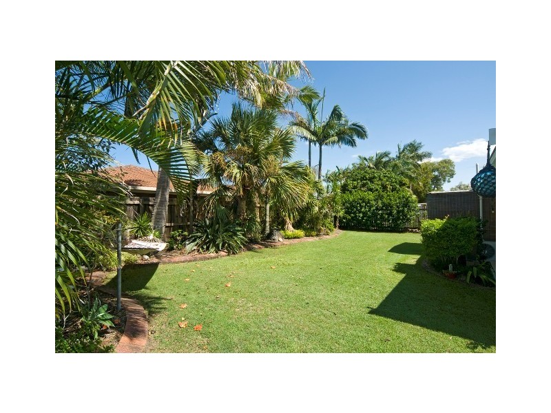 5 Naroon Crescent, Wurtulla QLD 4575