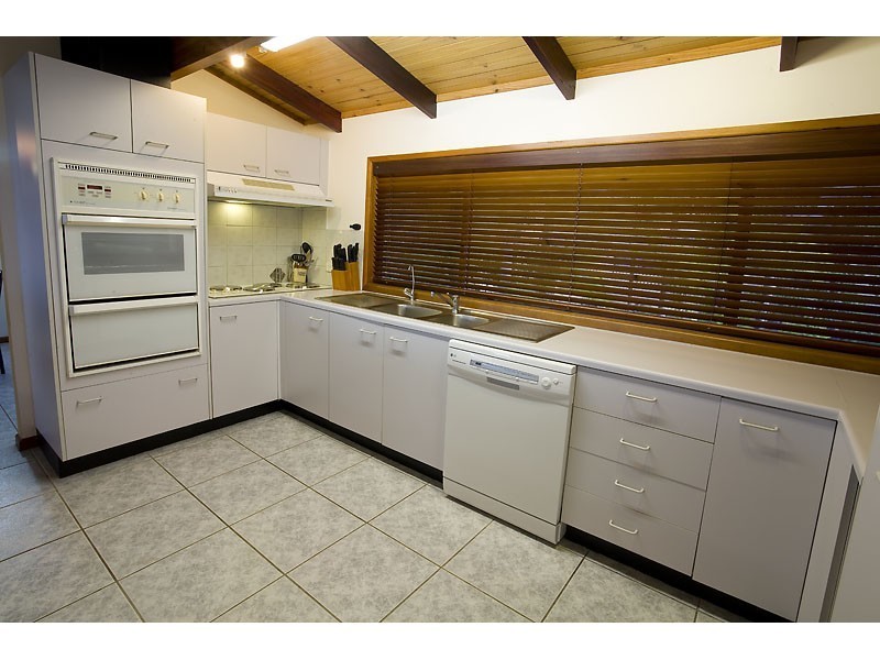 11 Tulong Court, Buderim QLD 4556