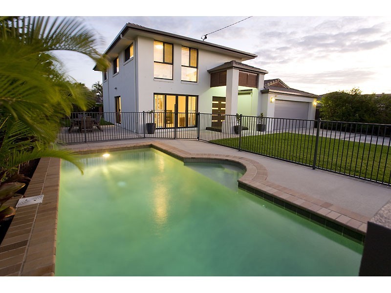 3 Lapoinya Crescent, Warana QLD 4575