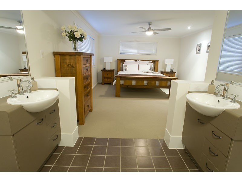 3 Lapoinya Crescent, Warana QLD 4575