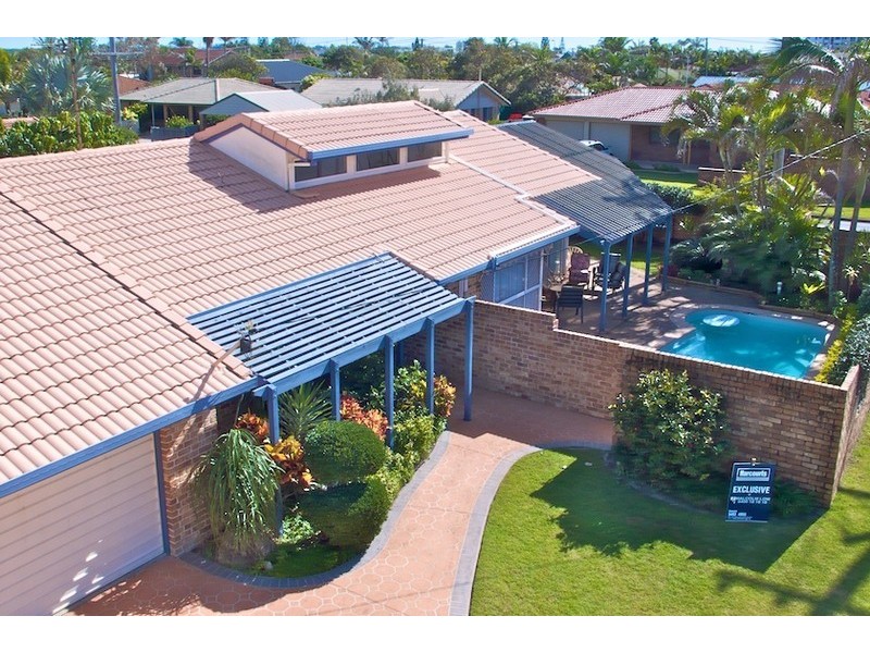 2 Coonawa Street, Buddina QLD 4575