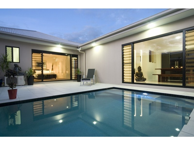 10 Jersey Place, Kawana Island QLD 4575