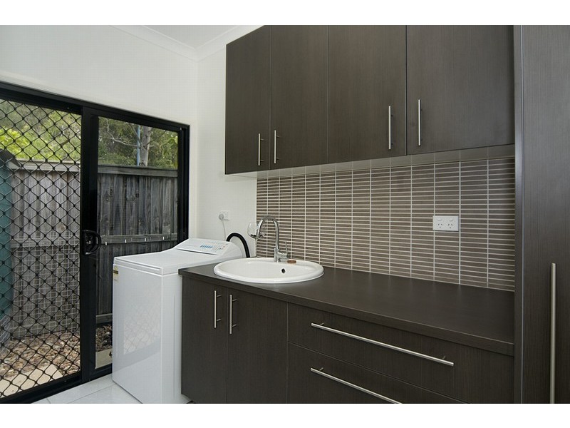 10 Jersey Place, Kawana Island QLD 4575