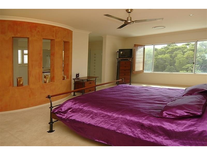 19 Magnetic Street, Kawana Island QLD 4575