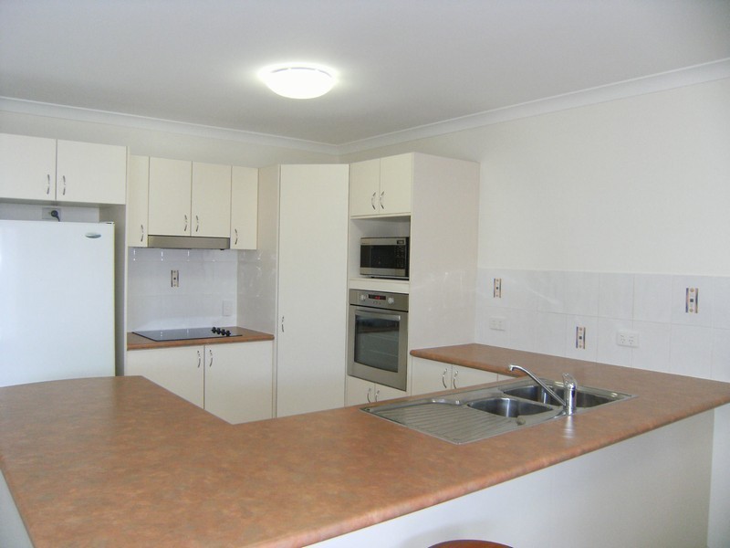 4 Leea Street, Sippy Downs QLD 4556