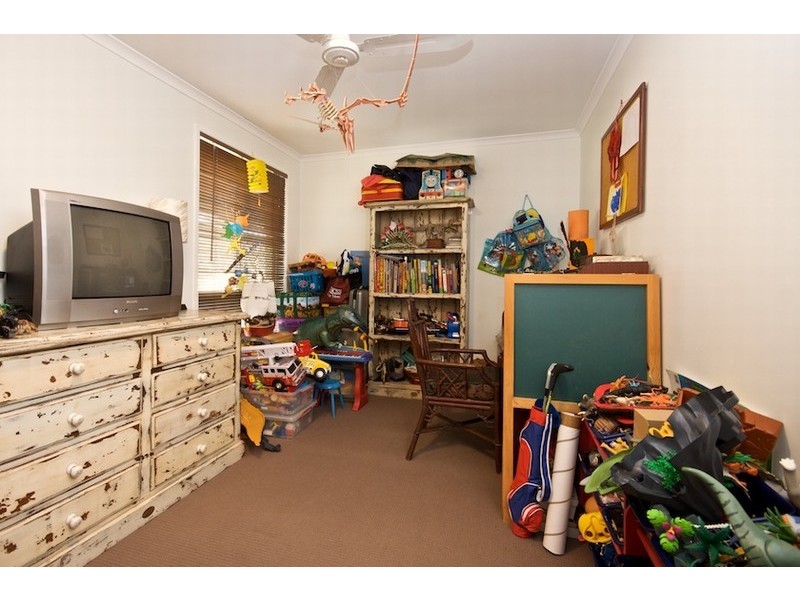 16 Baringa Street, Warana QLD 4575