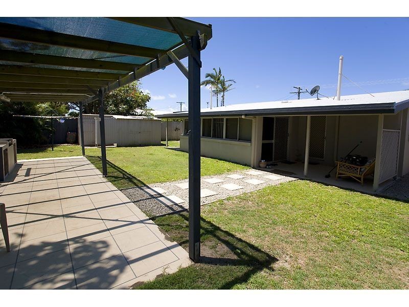 10 Tamala Street, Warana QLD 4575