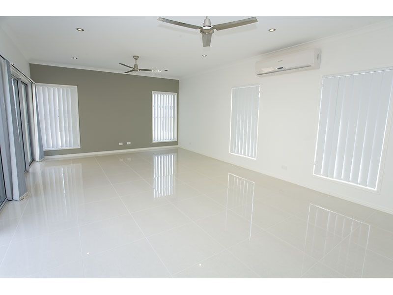 7 Outrigger Street, Wurtulla QLD 4575