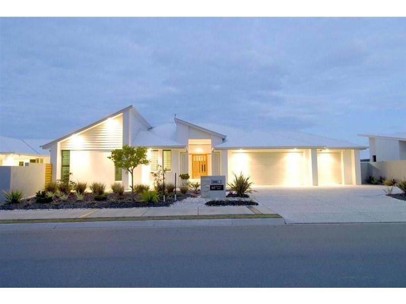 40 Tweddell Drive, Pelican Waters QLD 4551