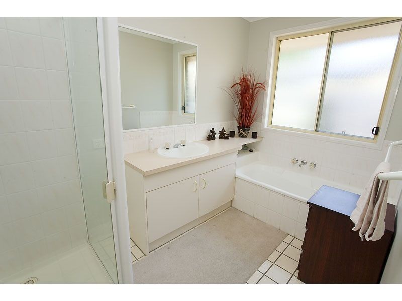 50 Village Way, Little Mountain QLD 4551