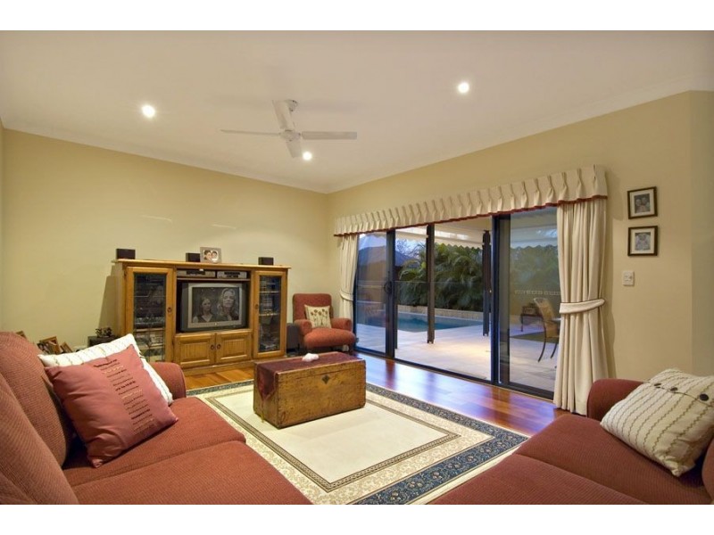 3 Bahamas Circuit, Kawana Island QLD 4575