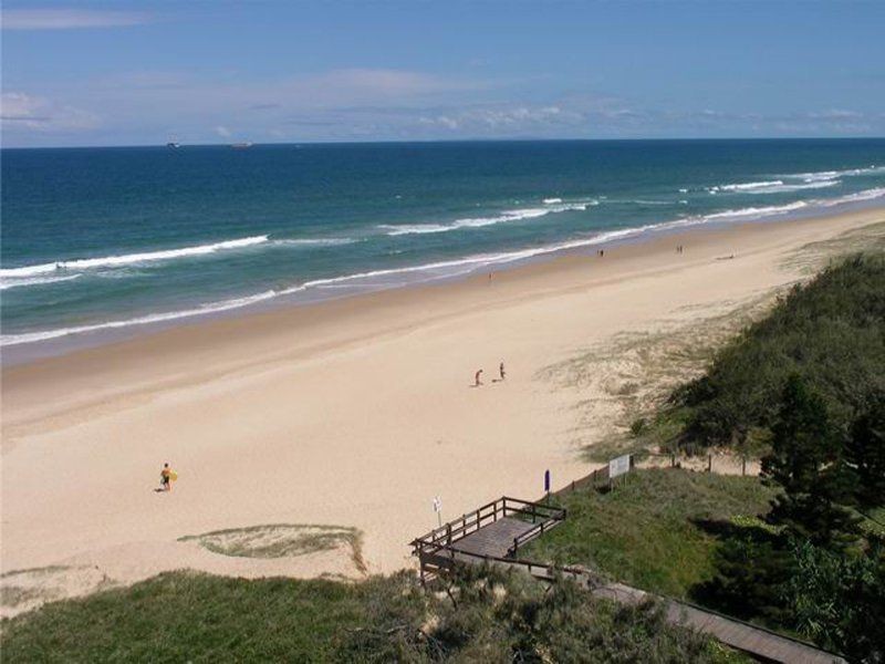 35 Karumba Street, Warana QLD 4575