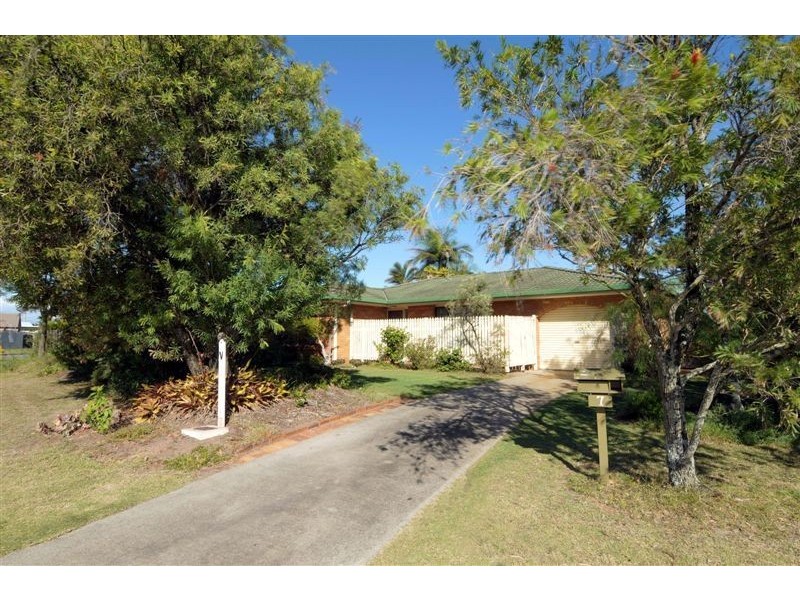 7 Jinang Street, Warana QLD 4575