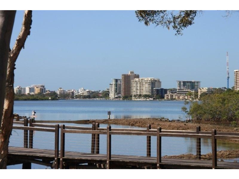 8 River Edge Court, Twin Waters QLD 4564