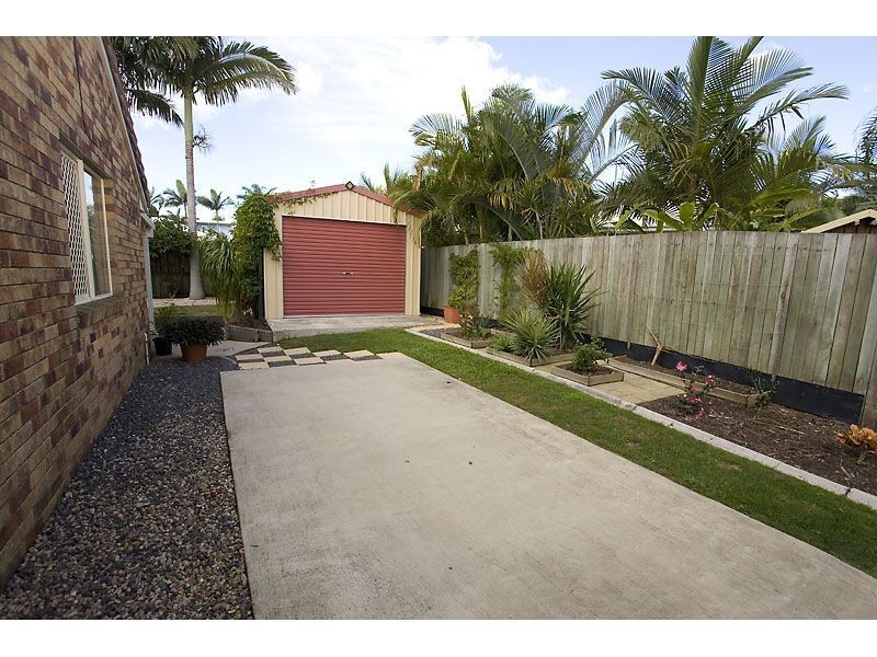 10 Rossiter Place, Aroona QLD 4551