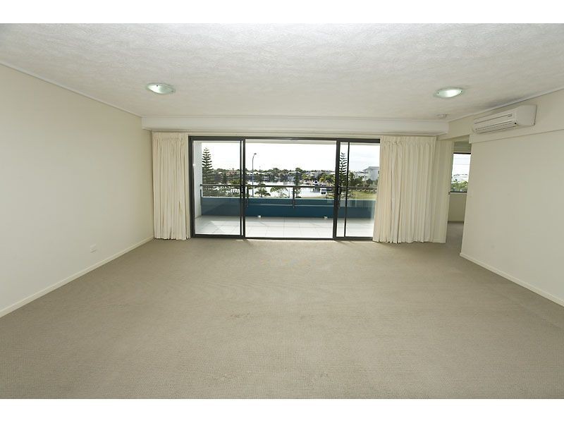 45/4 Grand Parade, Kawana Island QLD 4575