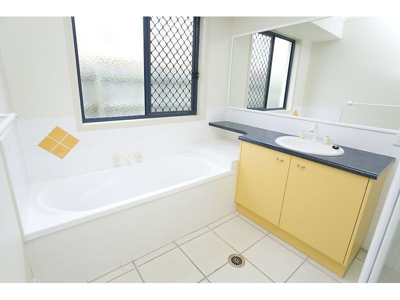 20 Lilac Crescent, Currimundi QLD 4551