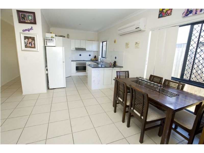 32 Nebo Street, Caloundra West QLD 4551