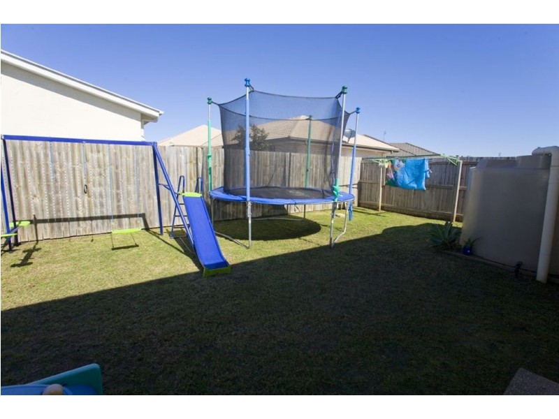 32 Nebo Street, Caloundra West QLD 4551