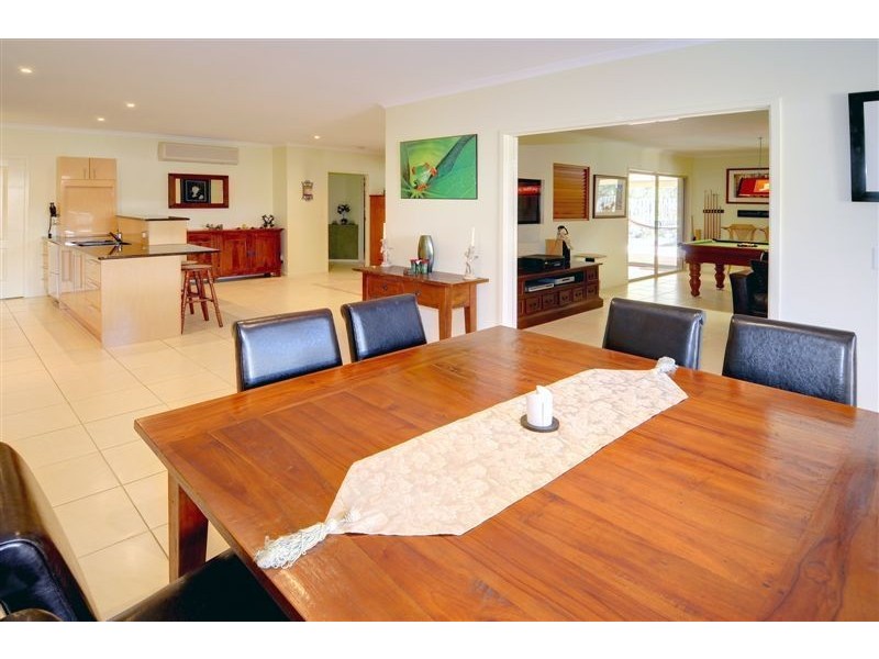 19 Somerset Lane, Little Mountain QLD 4551
