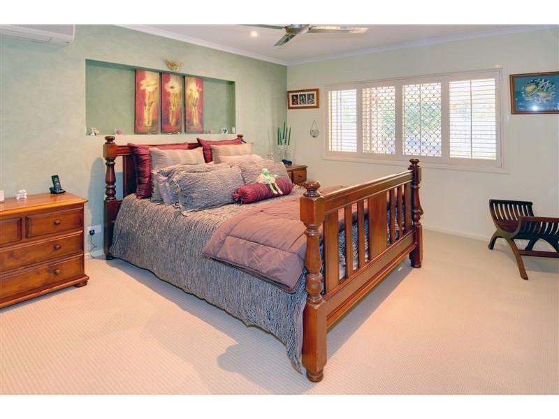 19 Somerset Lane, Little Mountain QLD 4551