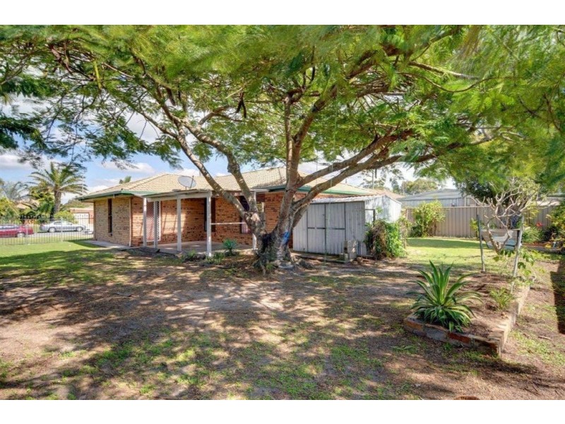 12 Spinnaker Boulevard, Wurtulla QLD 4575
