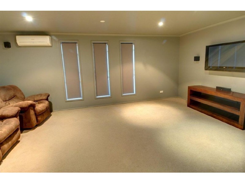 76 Undara Avenue, Buddina QLD 4575