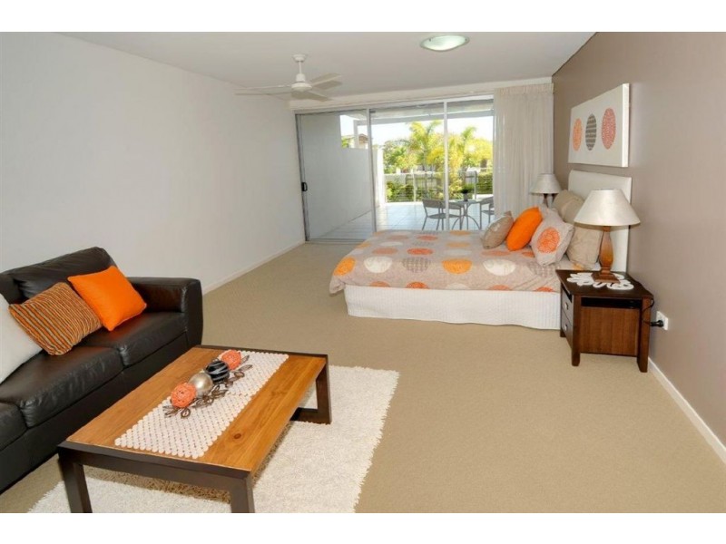 62/7 Grand Parade, Kawana Island QLD 4575