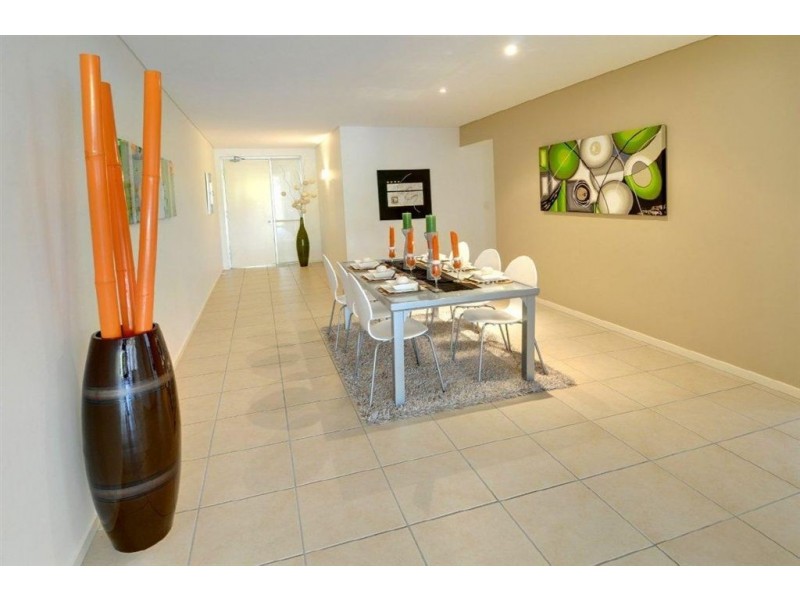 62/7 Grand Parade, Kawana Island QLD 4575