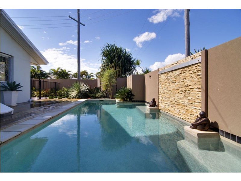 13 Mawarra Street, Buddina QLD 4575