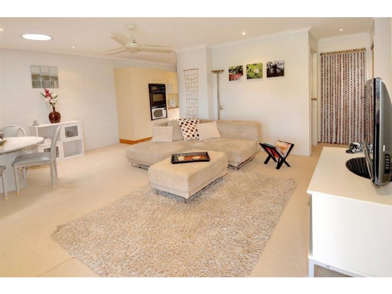 24/2 Longwood Street, Minyama QLD 4575