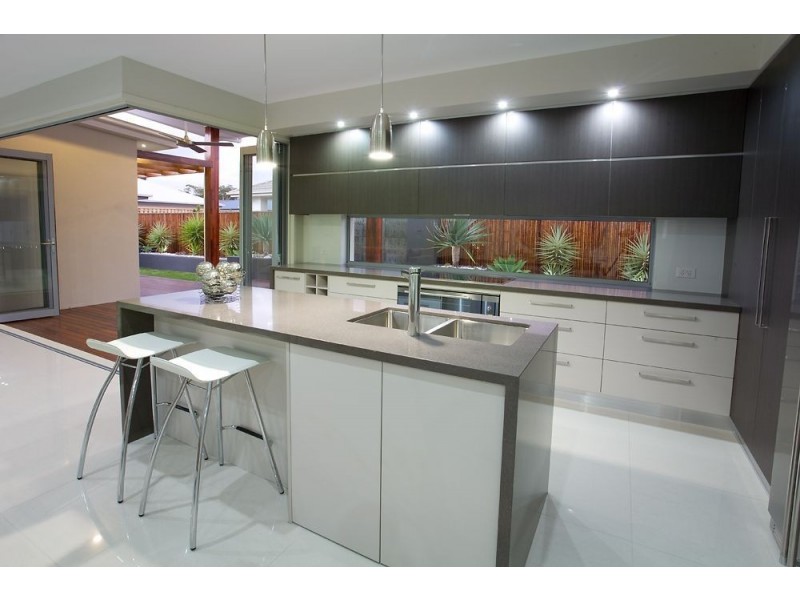 4 Kepplegrove Drive, Sippy Downs QLD 4556