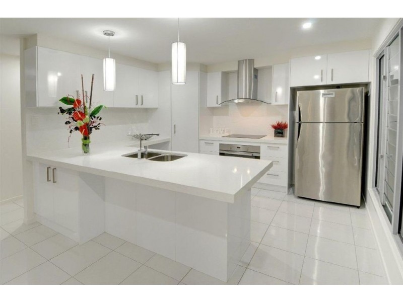 17 Lark Circuit, Mountain Creek QLD 4557