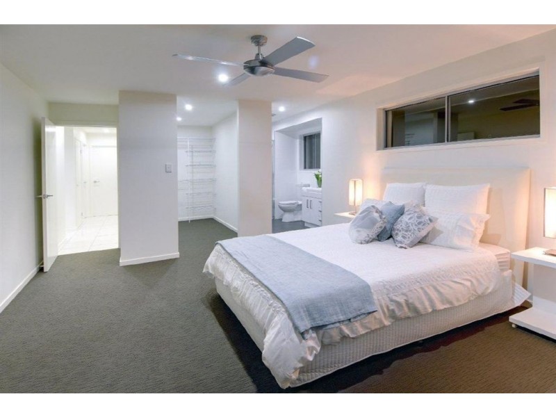 17 Lark Circuit, Mountain Creek QLD 4557